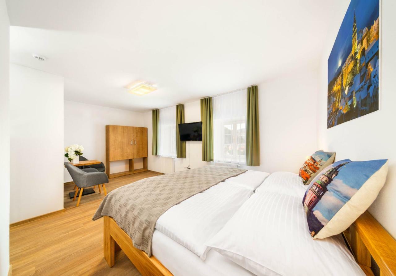 Hotel Garni Villa Areka Чешки Крумлов Екстериор снимка