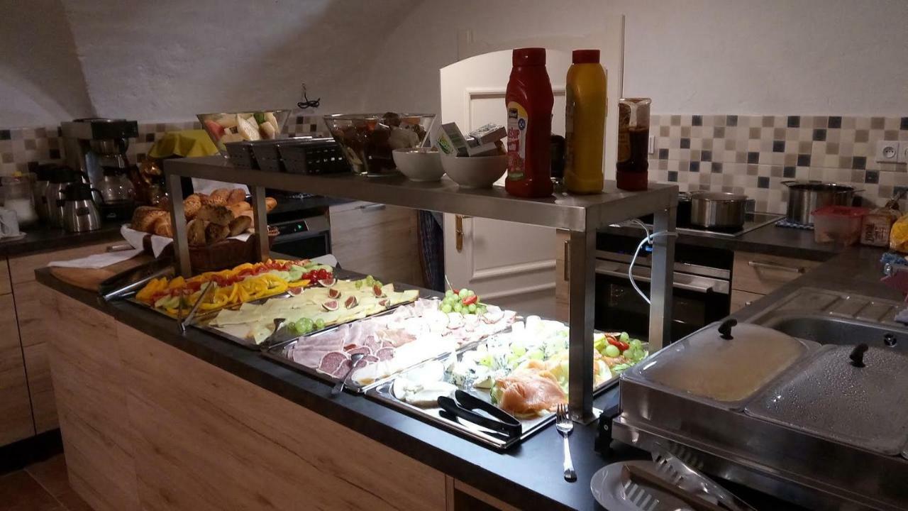 Hotel Garni Villa Areka Чешки Крумлов Екстериор снимка